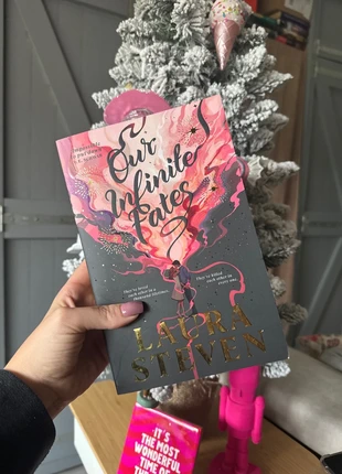 Our infinite fates, staat: Nieuw met prijskaartje, € 10,00, € 11,20 inclusief Kopersbescherming