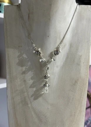 Pretty flower necklace, condition: Very good, £2.00, £2.80 includes Buyer Protection Pro
