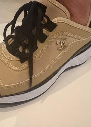 Sneakers, merk: ELEGANTE, staat: Nieuw zonder prijskaartje, maat: 37, € 70,00, € 74,20 inclusief Kopersbescherming