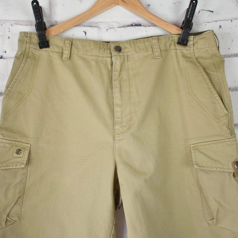 Baggy Cotton Twill Cargo Shorts 2