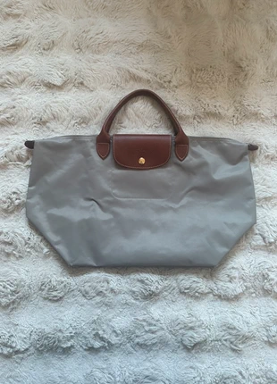 Sac Longchamp gris « Le Pliage », marque: Longchamp, état: Très bon état, 37,00 €, 39,55 € Protection acheteurs incluse