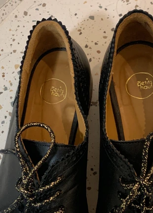 Chaussures cuir lacets des petits hauts 41, marque: Des Petits Hauts, état: Très bon état, taille: 41, 35,00 €, 37,45 € Protection acheteurs (Pro) incluse