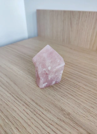 Quartz Rose Pointu Petite Taille, brand: Quartz, condizioni: Ottime, €3.00, €3.85 include la Protezione acquisti