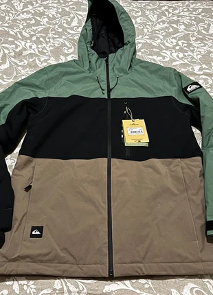 Snow/Ski jacket Quiksilver, marque: Quiksilver, état: Neuf avec étiquette, taille: M, 139,00 €, 146,65 € Protection acheteurs incluse