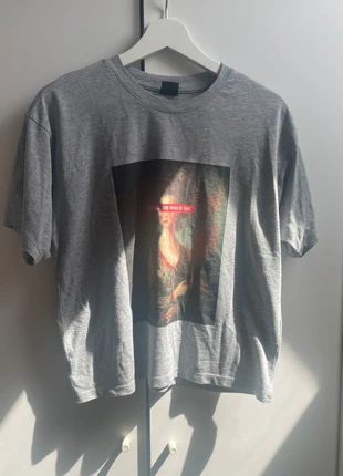 T-shirt gris imprimé vintage - Graphique Marie-Antoinette, marca: JBC, estado: Muito bom, tamanho: M / 38 / 10, €2.00, €2.80 inclui Proteção do Comprador
