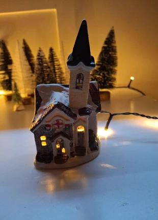 Cobblestone Corners Kerstkerk – Lichtgevend Vintage Kerstdorp Huisje (Light-Up), staat: Heel goed, € 10,00, € 11,20 inclusief Kopersbescherming