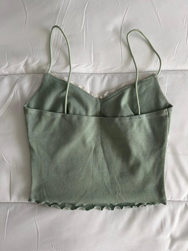 Top com renda verde 3