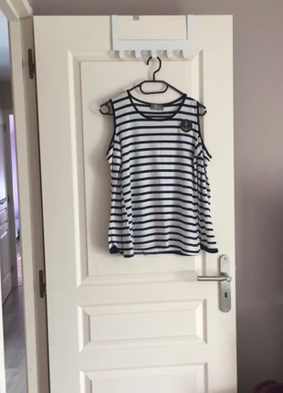 Haut marinière , état: Bon état, taille: Autre, 3,00 €, 3,85 € Protection acheteurs incluse