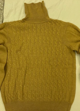 Maglione senape, merk: Andrea Fenzi, staat: Heel goed, maat: L, € 10,00, € 11,20 inclusief Kopersbescherming