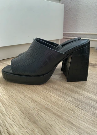 Absatz Schuhe , brand: Pimkie, condizioni: Nuovo senza cartellino, taglia: 39, €13.50, €14.88 include la Protezione acquisti
