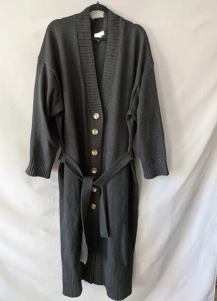 Veste longue H&M noire avec ceinture taille XXL en très bon état, brand: H&M, condition: Very good, size: XXXL / 46 / 18, €20.00, €21.70 includes Buyer Protection Pro