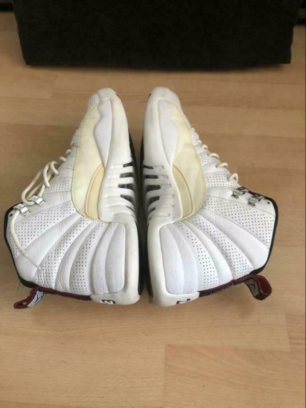 Nike air Jordan 12 rising sun