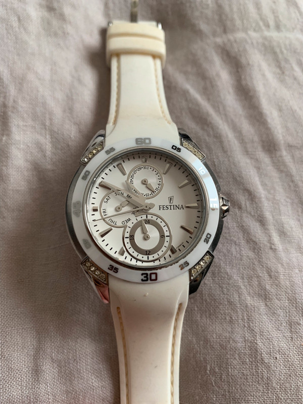 Montre Festina femme