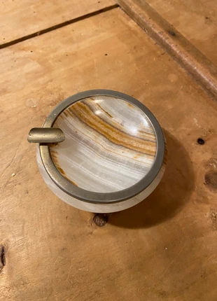 Cendrier marbre, état: Très bon état, 12,00 €, 13,30 € Protection acheteurs incluse