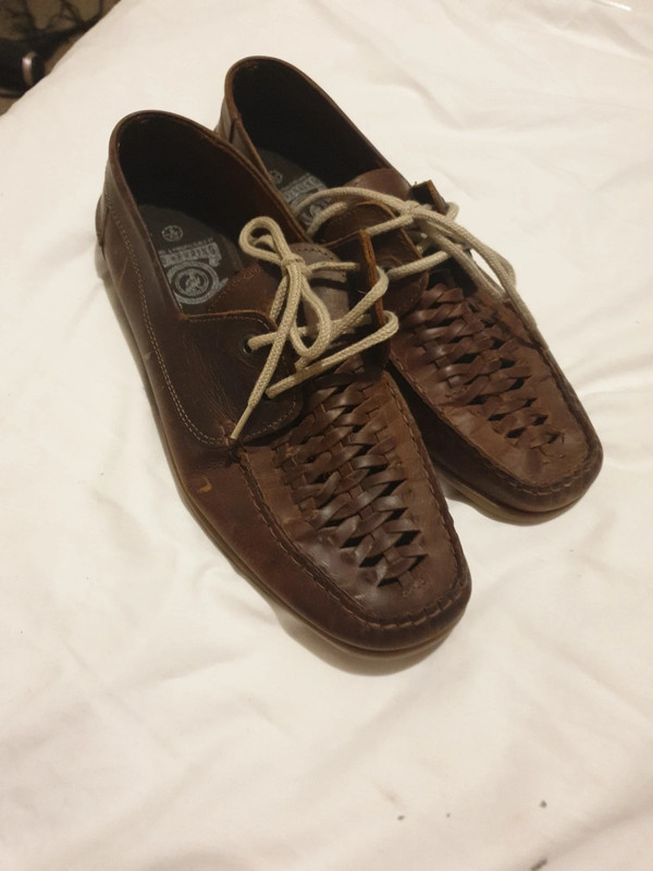 Red herring boat shoes discount