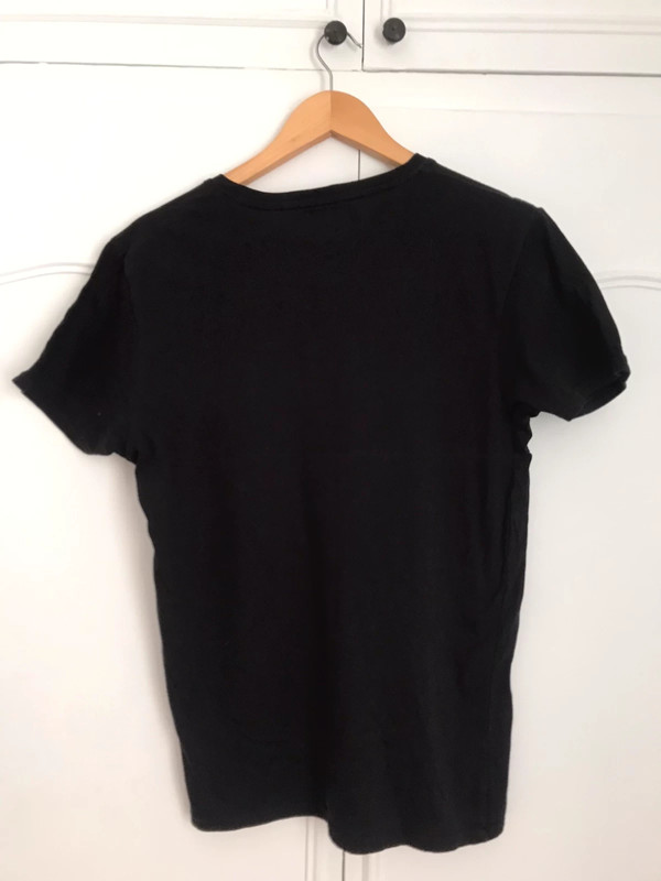 T shirt Xoye Trademark noire taille L Vinted