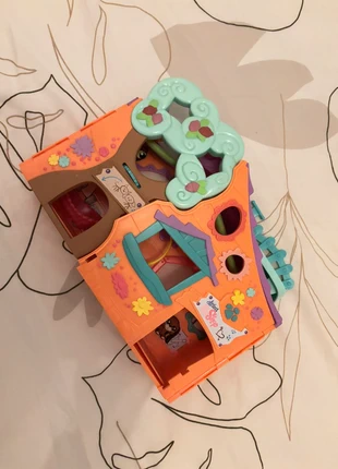 Petshop huis, merk: Petshop, staat: Heel goed, maat: Universeel, € 5,00, € 5,95 inclusief Kopersbescherming