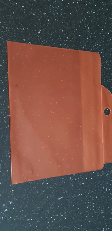 Protège cahier orange 17 x 22 cm 2