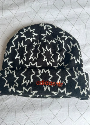 Bonnet Adidas, marque: adidas, état: Neuf sans étiquette, taille: Taille unique, 5,00 €, 5,95 € Protection acheteurs incluse