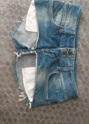 Mini short Papfar, marque: papfar, état: Satisfaisant, taille: XS / 34 / 6, 5,00 €, 5,95 € Protection acheteurs incluse