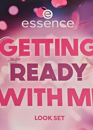 Make Up Set Look Set neu, brand: Essence, condizioni: Nuovo con cartellino, €20.00, €21.70 include la Protezione acquisti