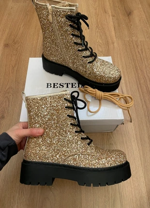 Superbes bottines à lacets à plateformes crantées à paillettes dorées 🤩, brand: Boutique Parisienne, condition: Very good, size: 38, €24.00, €25.90 includes Buyer Protection Pro