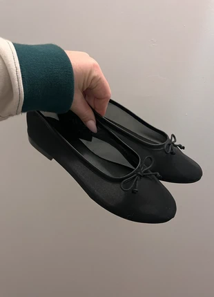ballerines noires en tulle neuves avec en cuir, marque: Vintage Dressing, état: Neuf sans étiquette, taille: 37, 15,00 €, 16,45 € Protection acheteurs (Pro) incluse