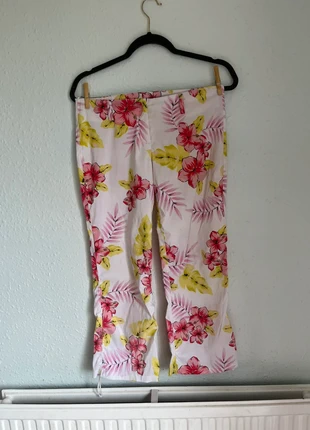 Vintage Tropical Floral Straight-Leg Trousers – Kosan Collection Size 40, brand: kosan, condition: Very good, size: S / UK 8-10, £5.00, £5.95 includes Buyer Protection