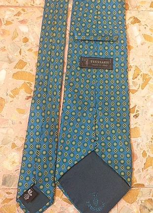 Cravatta di Trussardi ,di seta., merk: Trussardi, staat: Heel goed, € 12,00, € 13,30 inclusief Kopersbescherming