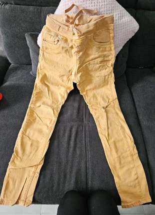 Jegging moutarde , merk: Khaan, staat: Goed, maat: XS / 34 / 6, € 4,00, € 4,90 inclusief Kopersbescherming