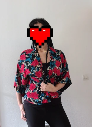 Gilet/blouse style kimono fleuri , estado: Muito bom, tamanho: L / 40 / 12, €5.00, €5.95 inclui Proteção do Comprador
