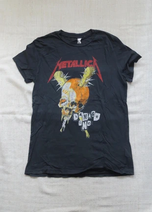 Metallica Graphic Band Tee, marke: Sonstiges, zustand: Sehr gut, größe: M, 24,00 €, 25,90 € inklusive Vinted-Käuferschutz