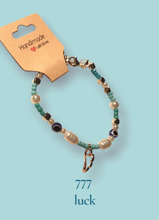 Braccialetto amuleto blu con perle, fortuna 777 e occhi contro il malocchio, état: Neuf avec étiquette, 1,00 €, 1,75 € Protection acheteurs incluse