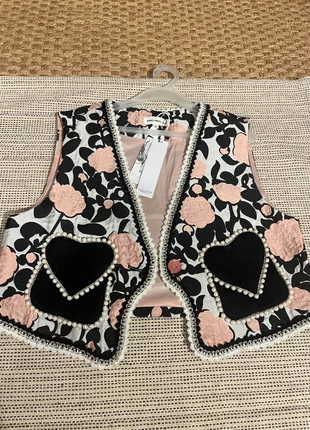 Gilet sans manches fleuri avec poches cœur, perles, taille M, marque: shallgar, état: Neuf avec étiquette, taille: M / 38 / 10, 14,00 €, 15,40 € Protection acheteurs incluse