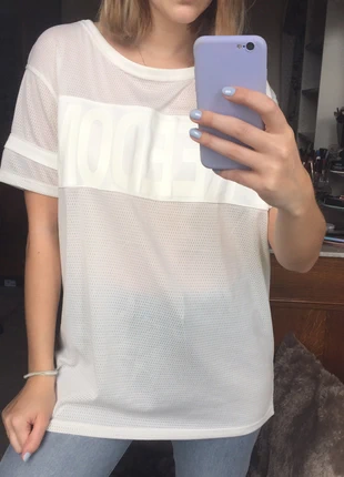 T-shirt oversize résille , marque: Bershka, état: Très bon état, taille: M / 38 / 10, 5,00 €, 5,95 € Protection acheteurs incluse