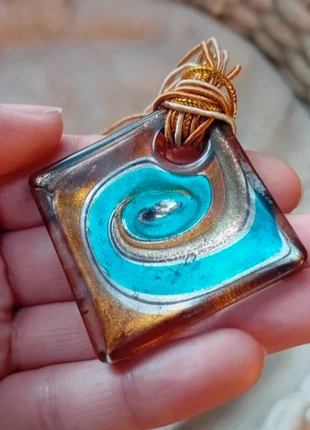 Collier fantaisie avec médaillon Année 2000s bleu doré marron, marca: Fantaisie, estado: Muy bueno, 4,00 €, 4,90 € Protección al comprador incluida