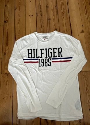 T-shirt manche longue Tommy-Hilfiger, brand: Tommy Hilfiger, condition: New without tags, size: M, €8.00, €9.10 includes Buyer Protection