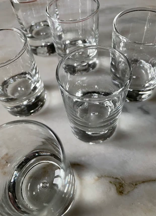 6 petits verres vintage design, marca: Vintage, estado: Muy bueno, 25,00 €, 26,95 € Protección al comprador Pro incluida