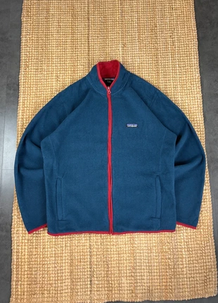Veste Polaire Zippé Bleu et Rouge Patagonia Sweater Fleece Women’s Taille L, marke: Patagonia, zustand: Sehr gut, größe: L / 40 / 12, 50,00 €, 53,20 € beinhaltet Vinted-Käuferschutz Pro