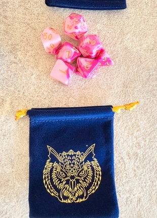 Set dadi D&D + Sacchetto velluto, marque: D&D, état: Neuf sans étiquette, 3,50 €, 4,38 € Protection acheteurs incluse