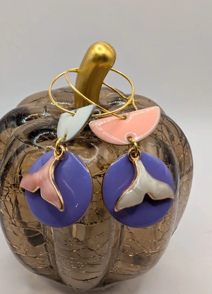 Boucles d'Oreilles Chant de Sirène Pastel, Lilas & Queue Émaillée, marke: Tendance, zustand: Sehr gut, 8,80 €, 9,94 € beinhaltet Vinted-Käuferschutz Pro