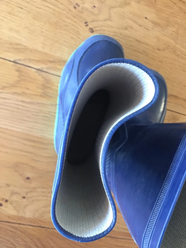 Bottes de pluie 23/24 fille ou garçon - photo numéro 4