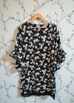 Vestido ANANY Floral Volantes y Encaje Negro Talla S/38 femme, marque: ANANY, état: Très bon état, taille: S / 36 / 8, 10,00 €, 11,20 € Protection acheteurs incluse