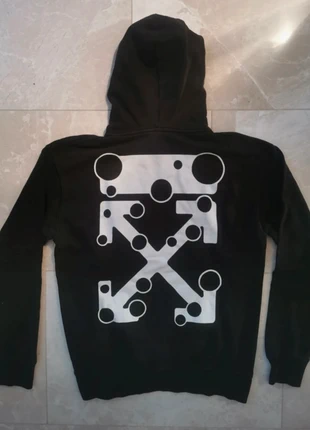 Off-White Bubble Arrow Skate Hoodie, merk: Off-White, staat: Goed, maat: M, € 55,00, € 58,45 inclusief Kopersbescherming