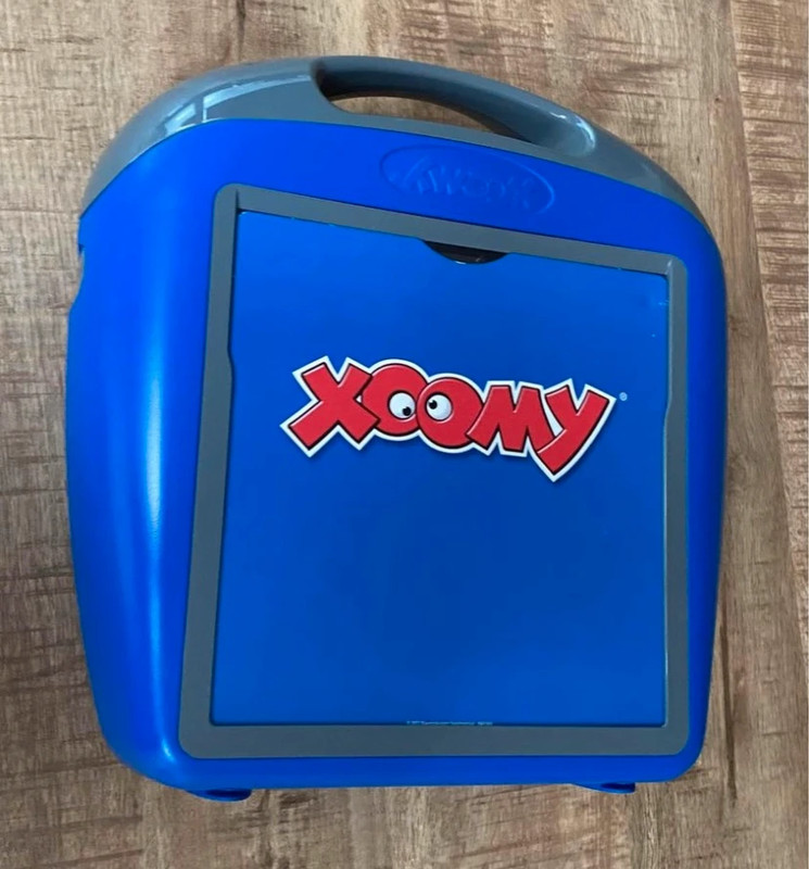 Xoomy  Vinted