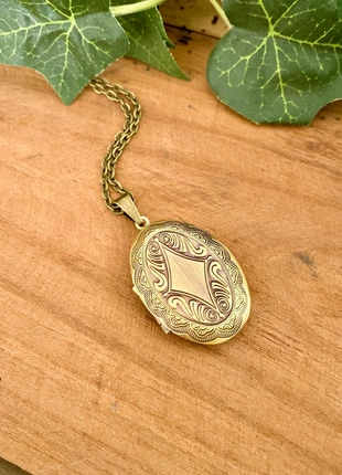 collier médaillon bronze antique losange aztèque, brand: Vintage Dressing, condition: Very good, €17.00, €18.55 includes Buyer Protection Pro