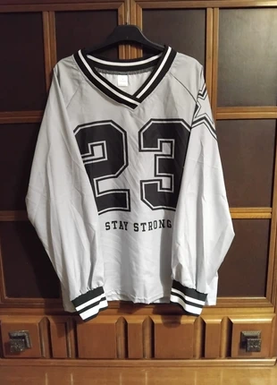 Retro Oversize 23 Jersey Top – Y2K Rave Tekno Streetwear Unisex Vintage Sports Style, marca: Rave, estado: Novo sem etiquetas, tamanho: M / 38 / 10, €16.00, €17.50 inclui Proteção do Comprador