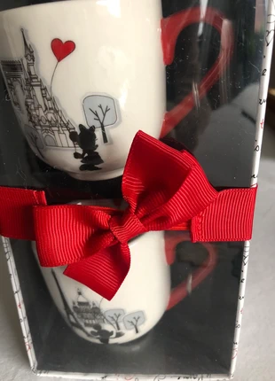 Coffret 2 tasses à café « Paris mon Amour » Neuf Disneyland Paris prix ferme, marque: Disneyland Paris, état: Neuf avec étiquette, 10,00 €, 11,20 € Protection acheteurs incluse