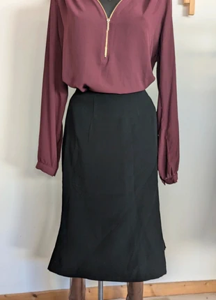 Jupe midi ajustée d'hiver noir taille 36, marque: sansnom., état: Très bon état, taille: S / 36 / 8, 8,99 €, 10,14 € Protection acheteurs (Pro) incluse