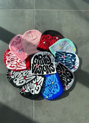 Bonnets streetwear, brand: y2k, condizioni: Nuovo senza cartellino, taglia: Taglia unica, €8.00, €9.10 include la Protezione acquisti